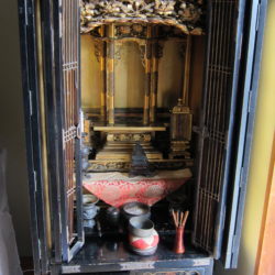 金仏壇お洗濯　津田様