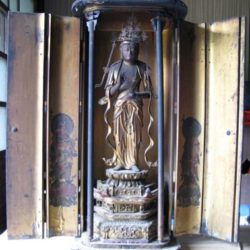 真言宗智山派寶龍寺様　観音像洗浄