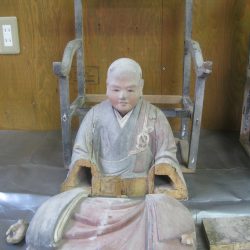 曹洞宗　願成寺様　道元禅師像洗浄