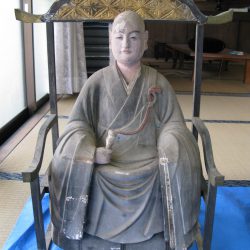 曹洞宗 安國寺様 道元禅師像洗浄