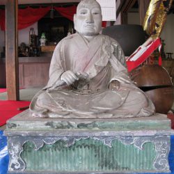 曹洞宗 安國寺様 御開山像洗浄