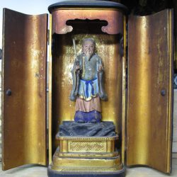 日蓮宗　忠安寺様　最上山王大菩薩像お洗濯