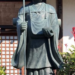 真言宗薬王寺様　ブロンズ像手直し